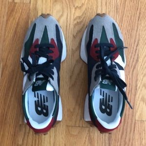 New Balance 327 Sneakers, color Marblehead, size 8.5, WORN ONCE, LIKE NEW